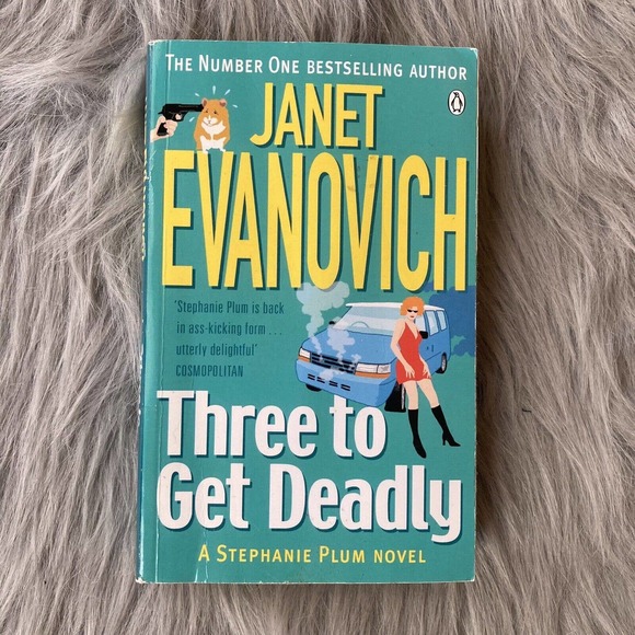 Three to Get Deadly (Stephanie Plum, No. 3) - Paperback - GOOD - Picture 1 of 5